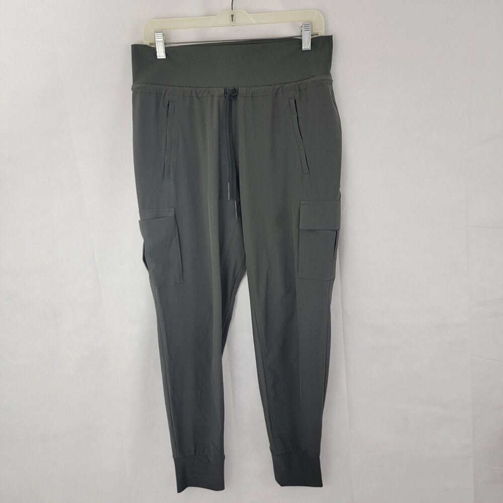 ATHLETA Womens Sutton Jogger Sz 8 Ankle GREEN Cargo Athleisure Travel 405713-04